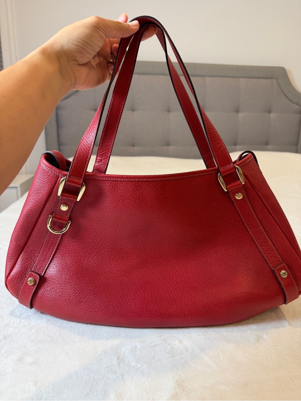 Gucci Abbey Leather Handbag
